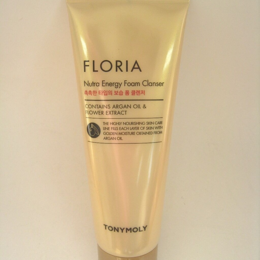 TonyMoly Floria nutra energy foam cleansing